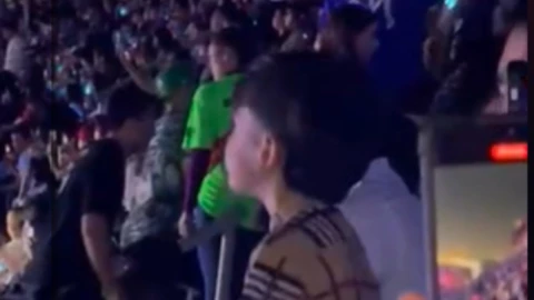 Mini Peso Pluma.jpeg