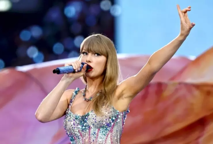Taylor Swift protagoniza nuevo comercial de la NFL