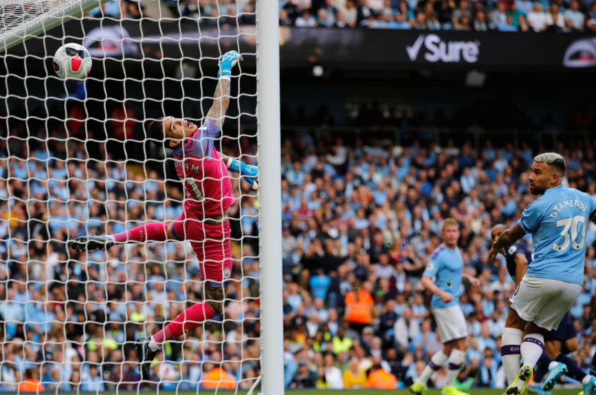 Premier League - Manchester City v Tottenham Hotspur
