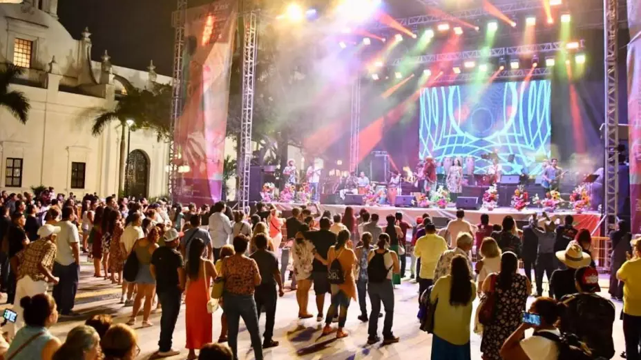 Decepciona Festival Afrocaribeño en Veracruz.