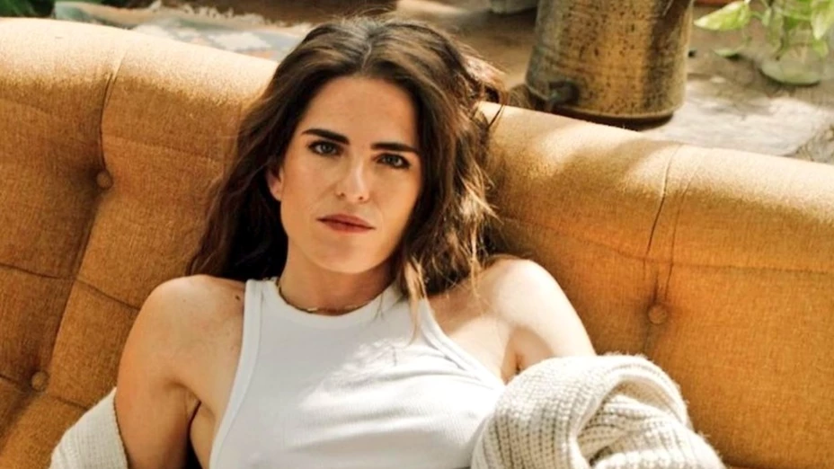 Karla Souza