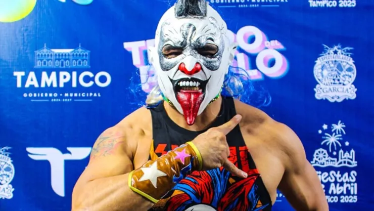 Psycho Clown debuta con WWE