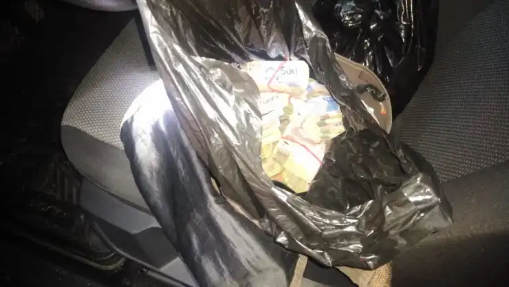 MILLÓN-DE-PESOS-DECOMISADOS.jpg