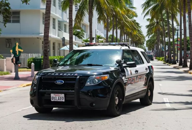 Policía en Miami