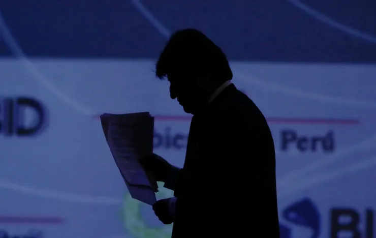 Evo Morales dice que son tiempos de paz y no de muros
