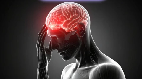 Cómo diferenciar los síntomas de la migraña.