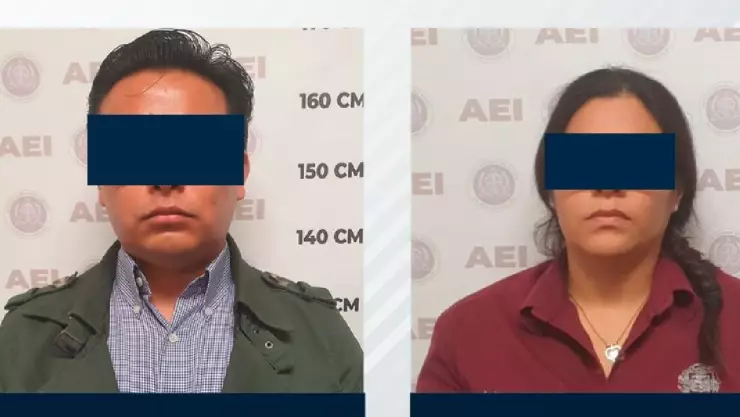 Funcionarios detenidos en Baja California por quema de auto.jpg