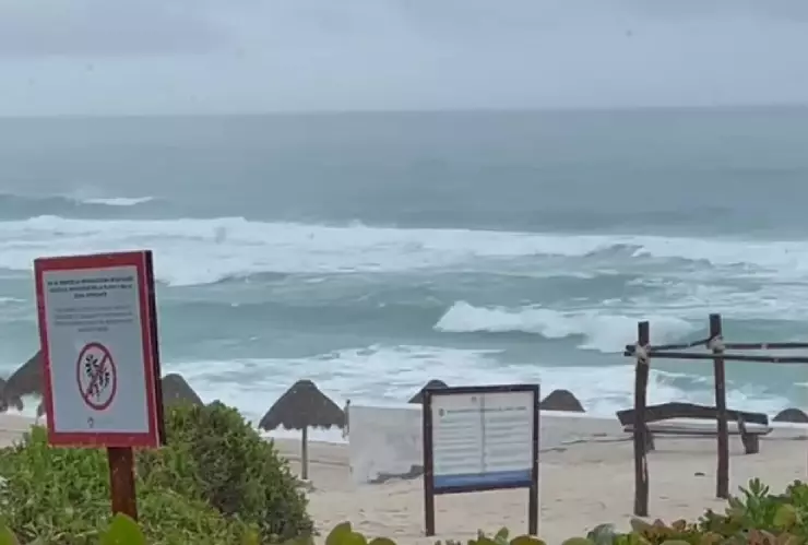 Tormenta Tropical Alberto causa efectos en el mar de Cancún_ VIDEO.jpg