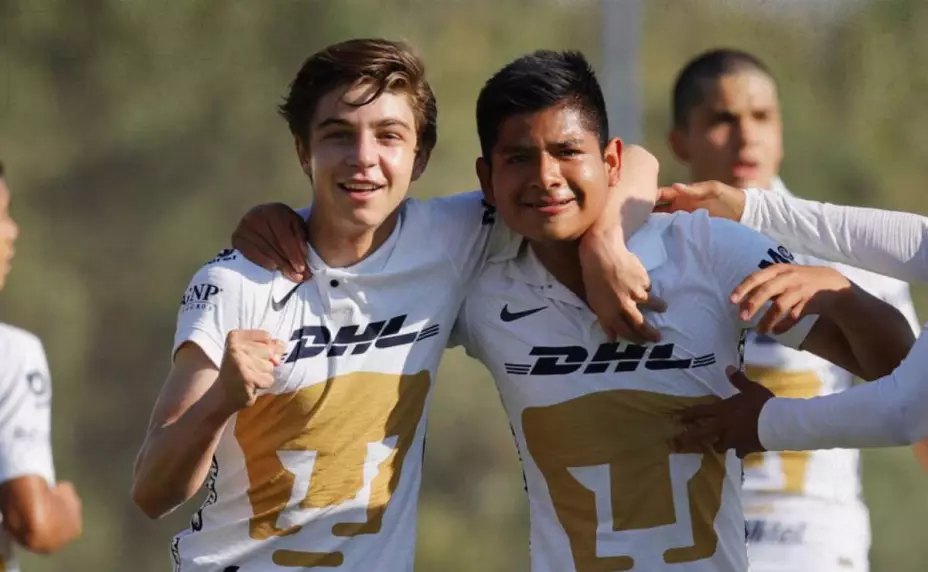 Iñigo Aritzia a Pumas Villarreal