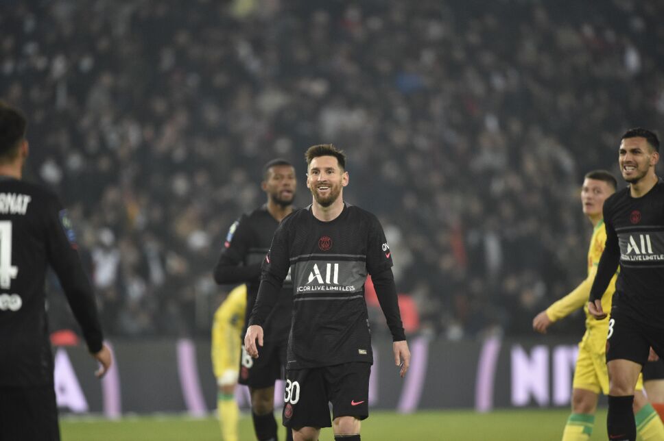 Messi, PSG, critica 2.jpg
