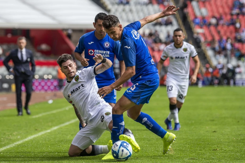 Cruz Azul vs Bravos