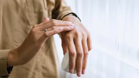 Estos son los 5 primeros síntomas del sarampión, además de las erupciones: Qué tan mortal es