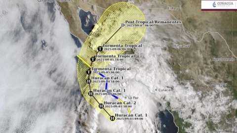 Huracán Lorena avanza hacia Baja California.jpg