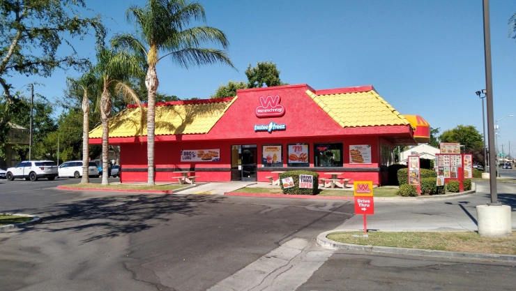 El local de comida rápida Wienerschnitzel