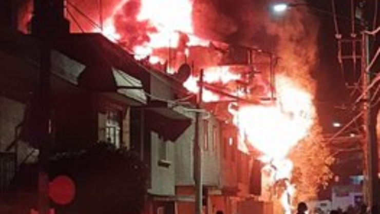 INCENDIO CASA TLALNEPANTLA.jpg