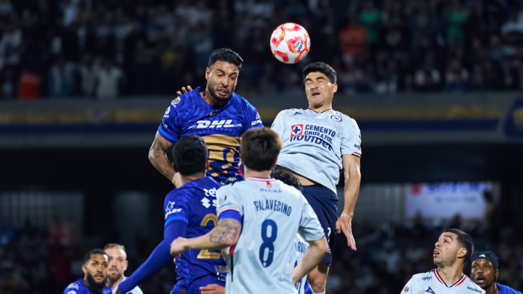 Pumas vs Cruz Azul