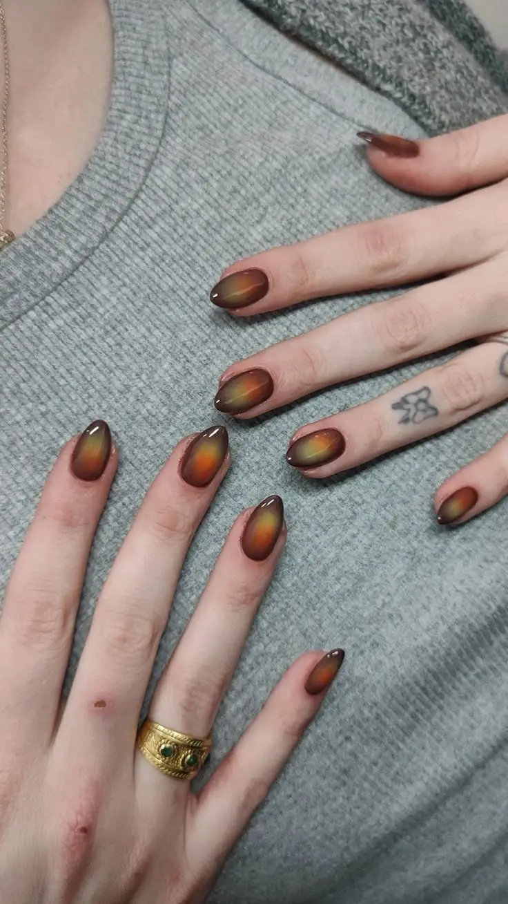 Las 3 mejores técnicas para obtener diseños aura nails