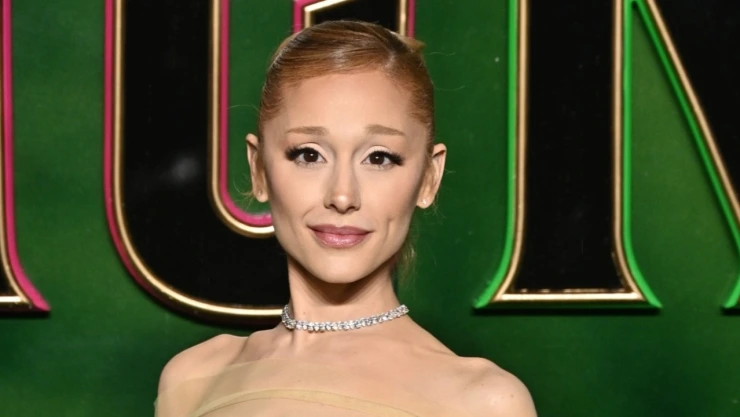 Ariana Grande exige terapia obligatoria para los artistas
