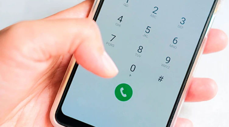 suspenden líneas telefónicas en México