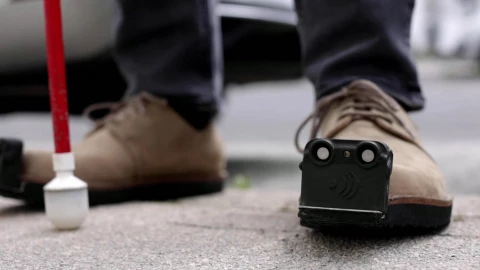 Disponibles en Austria: zapatos inteligentes para ayudar a invidentes.