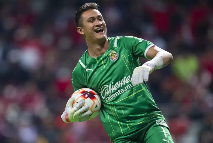 Raúl Gudiño regresa a la Liga MX con Necaxa