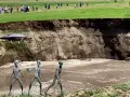 El aterrizaje de un OVNI habría originado el socavón.