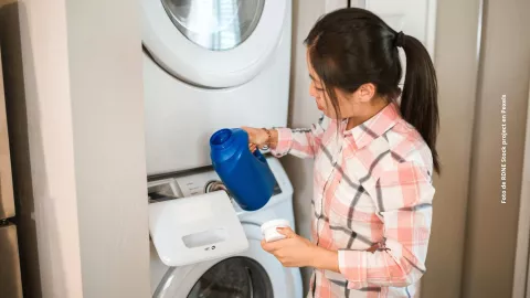 &iquest;Qu&eacute; jab&oacute;n es mejor para lavar la ropa? Polvo o l&iacute;quido