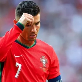 Amigo de Cristiano Ronaldo revela la VERDAD de cómo discutió el jugador con el DT de Portugal antes de su salida