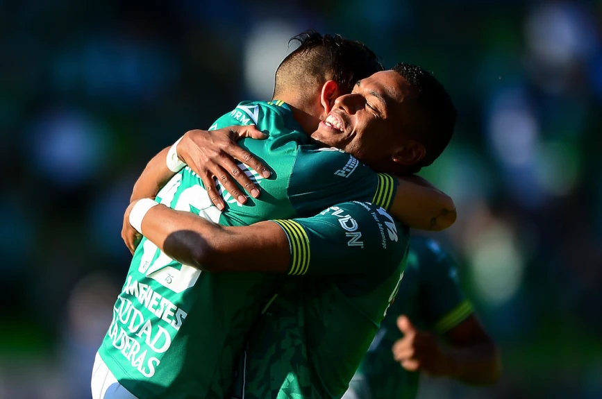 León vs Necaxa