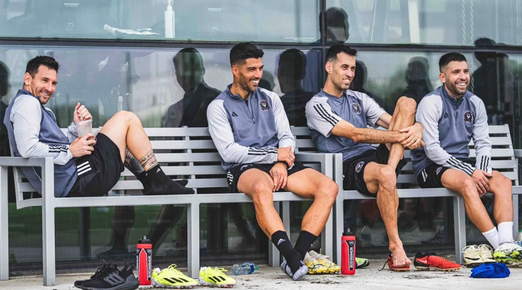 Messi, Luis Suárez, Busqueta y Jordi Alba con el Inter Miami