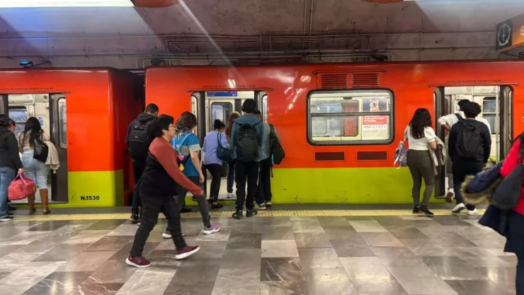 ¿Qué pasa en el Metro CDMX hoy 1 de julio 2025? Retrasos y avance de trenes