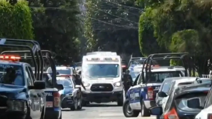 ¡Pánico en Naucalpan! Balacera deja un muerto tras intento de asalto fallido