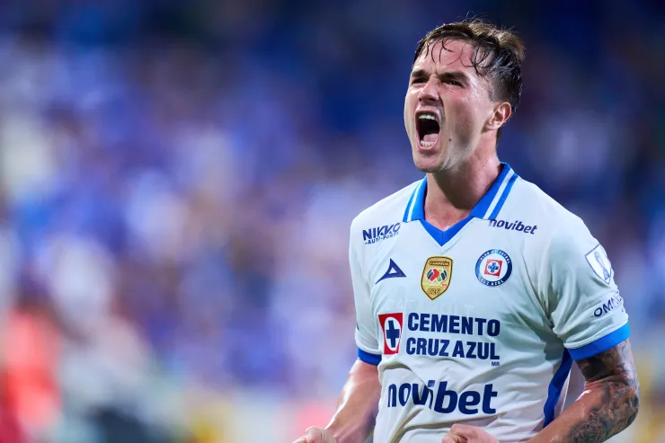 Agustín Palavecino celebra su gol con Cruz Azul ante el NYCFC.