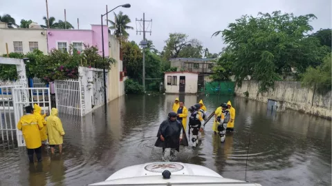 Huracán Erick en Guerrero y Oaxaca