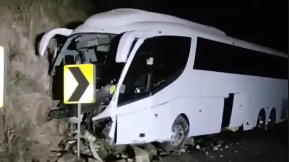 Camión accidentado en Badiraguato