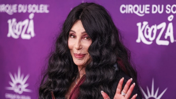 Cómo perdió Cher su virginidad a los 14 años