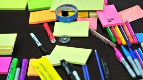Regreso a clases 2024: ¿Cuándo se gasta en útiles escolares y uniformes?