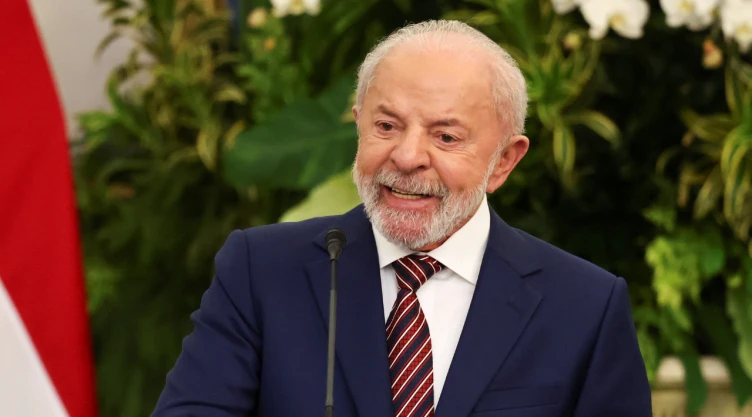 Presidente de Brasil buca reelección