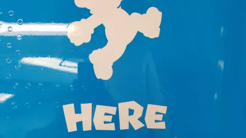 ¡it’s-a-Me! Avión de Super Mario Bros ‘Cloudtop Cruiser’ llega al aeropuerto de Cancún 3.jpg