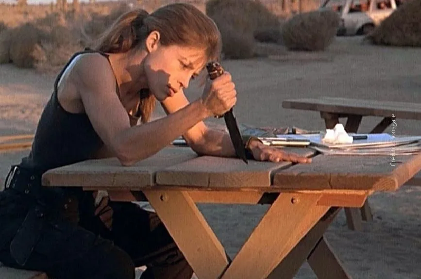 sarah-connor-terminator (3).jpg