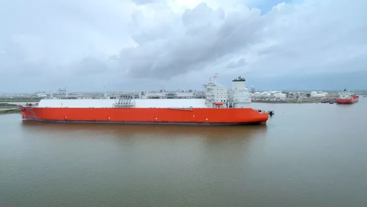 Irán dice que será posible “el paso seguro” por el estrecho de Ormuz durante dos semanas.