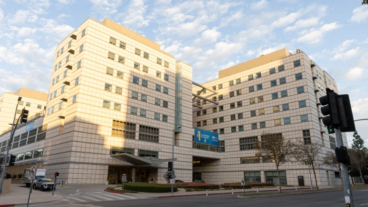 El Centro Médico Ronald Reagan en Los Ángeles, California.