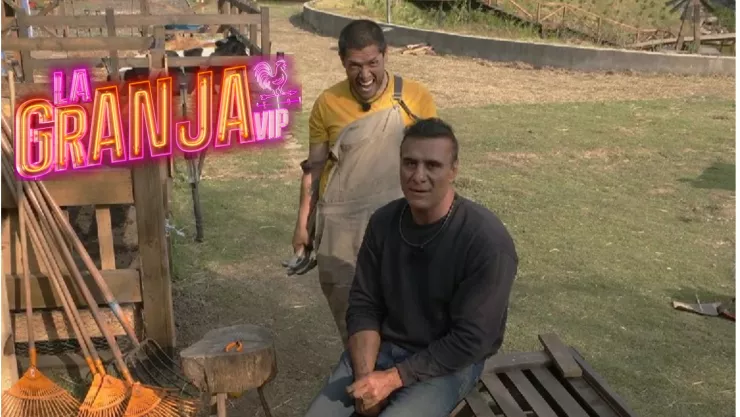 El Patrón rifará un SALUDO de La Roca si votas por Teo en La Granja VIP.