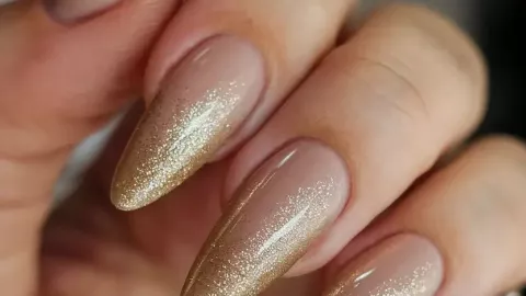 46 modelos de uñas almendra que te harán la vida sencilla: son hermosos, elegantes y diseños originales