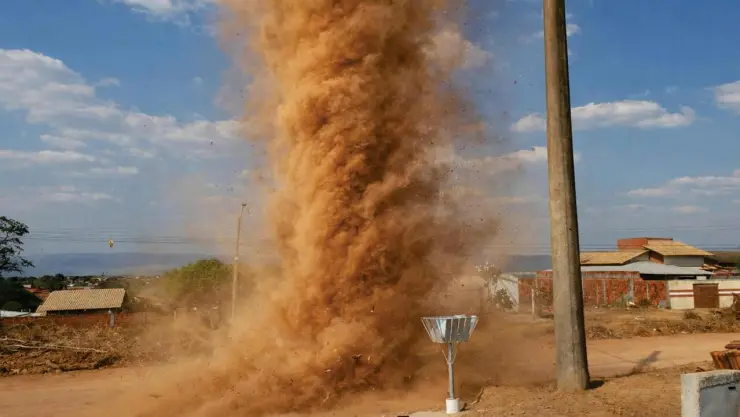 Video de torbellino en Cuacnopalan, Puebla antes de tormenta