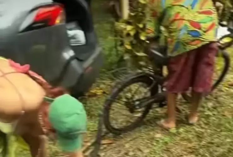 Mexicanas pelean para evitar intento de asalto en Costa Rica, video viral.png