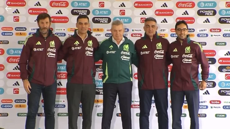 Selección Azteca DT Javier Aguirre