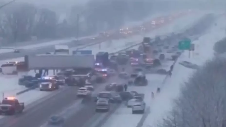 Cerca de 50 autos chocan en Glenwood Canyon; reabren la I-70 horas después