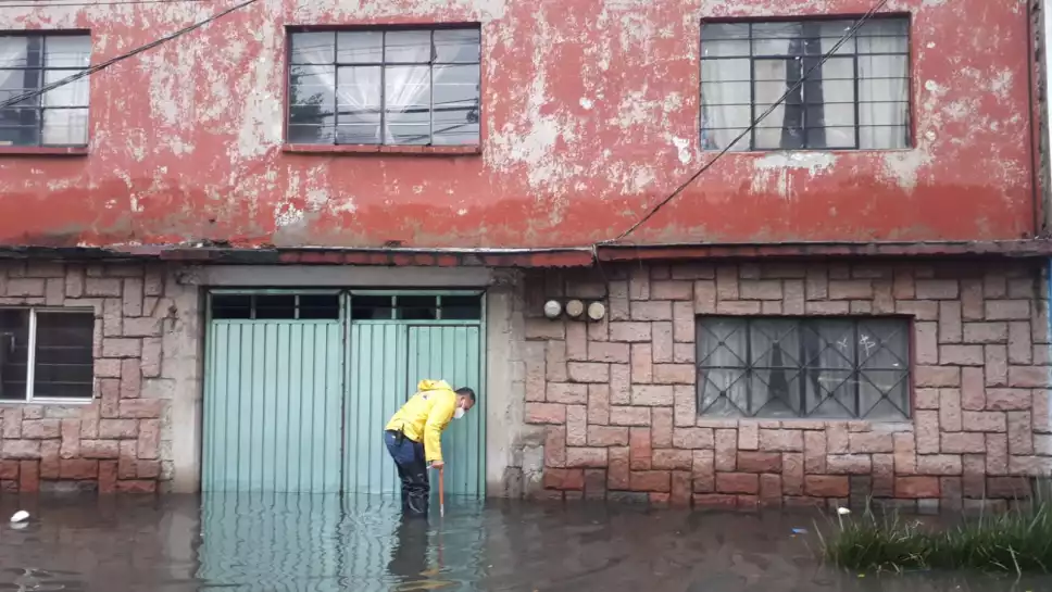 Por lluvia, Protección Civil activó la alerta naranja para cuatro demarcaciones y actualizó la alerta amarilla para 12 demarcaciones.