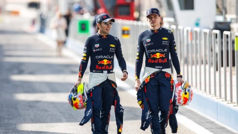 ¡A la mexicana! Checo Pérez y Verstappen fueron víctimas de memes